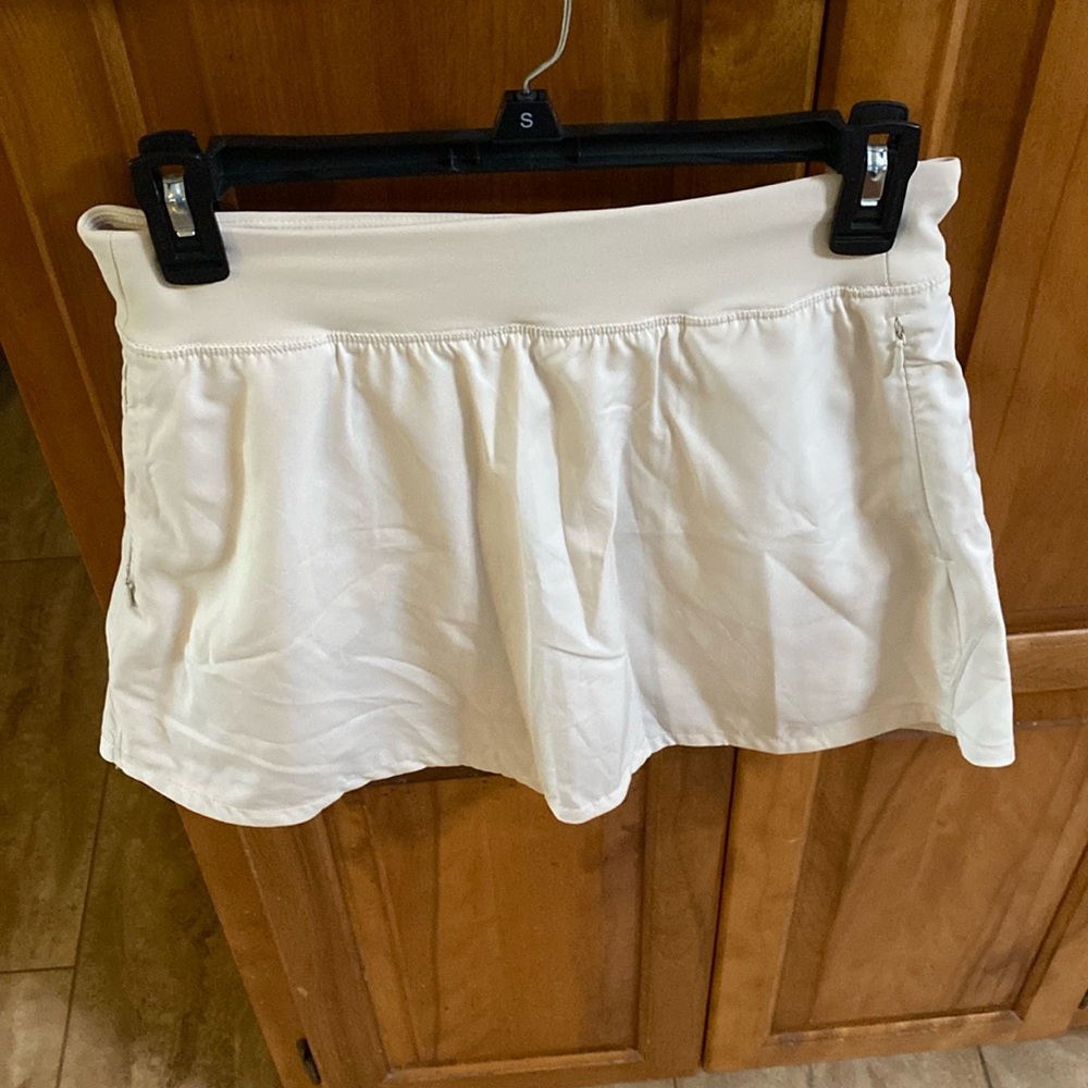 Old Navy Lightweight athletic skort, Size Small